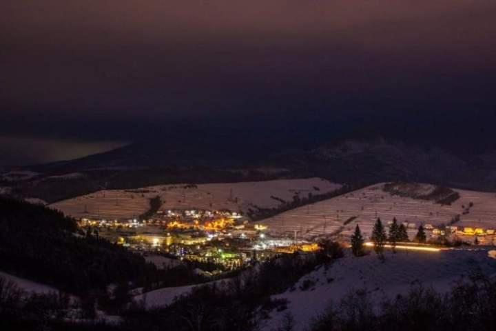 Hotel Дідів Рай Volovec Exteriér fotografie